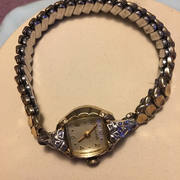 Watch - Picture 2 of 7